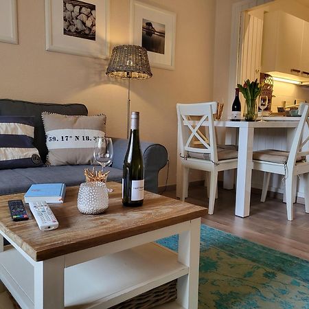Ferienwohnung "Strandschnecke" Im Haus Hallig Oland Sankt Peter-Ording Exterior foto